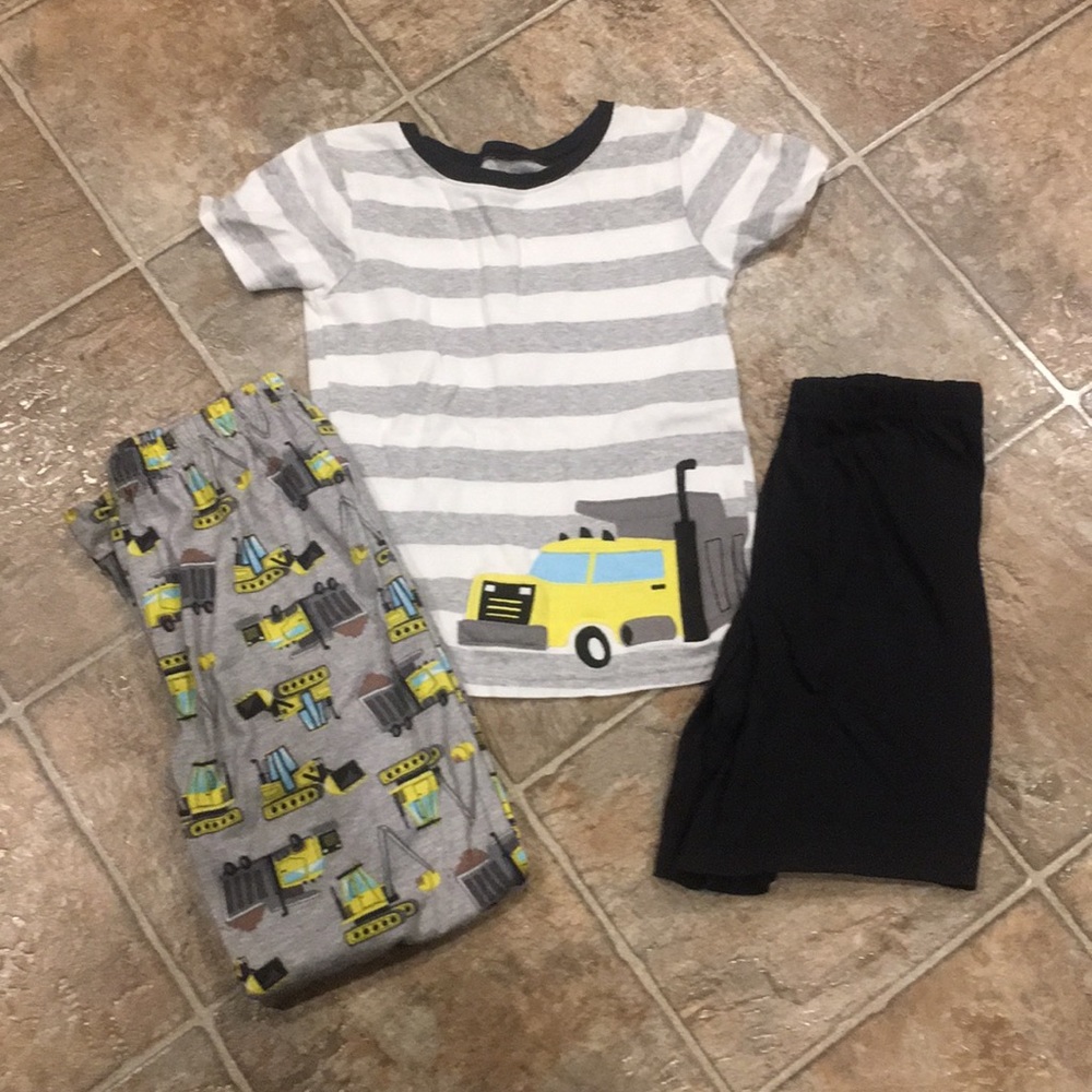 3 Pieces- Boys Sz 8 Carter’s Pajama Set
